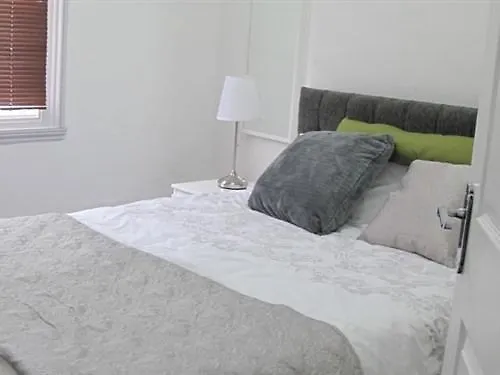 Wentworth Apartment